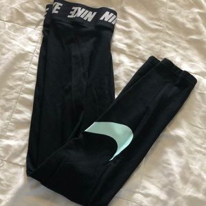 Like new Nike cotton leggings!